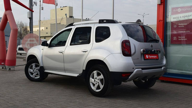 Пробег скручен всегда, но это не проблема: гид по покупке Renault Duster