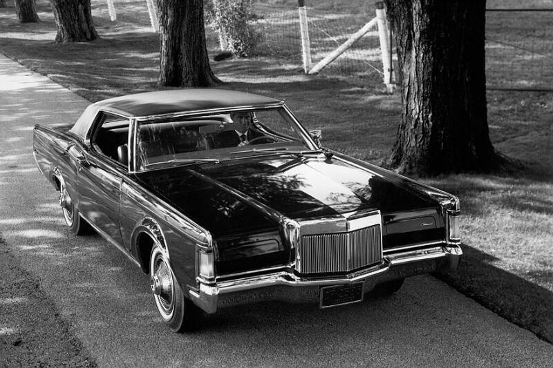 Mark II, но не Toyota и даже не Lincoln: как Ford своим Continental бросил вызов Rolls-Royce