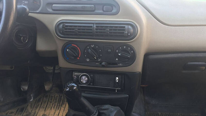 В деревню, в глушь, в Саратов: гид по покупке Chevrolet Niva