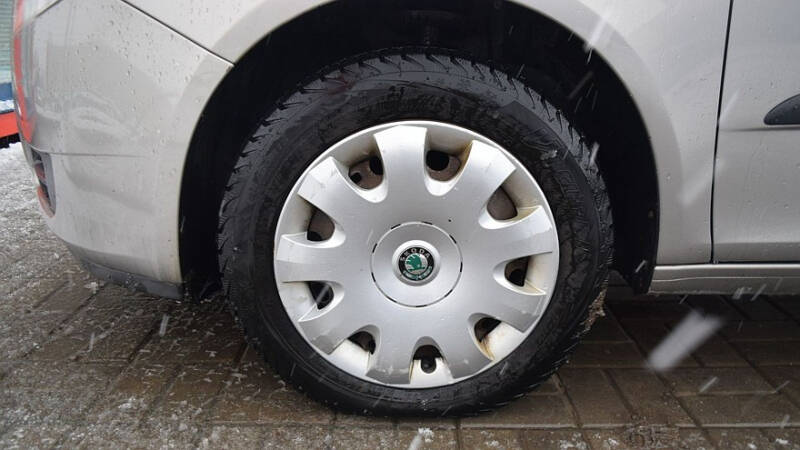 Немного машины за немного денег: гид по покупке Skoda Fabia