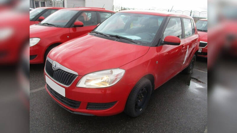 Немного машины за немного денег: гид по покупке Skoda Fabia