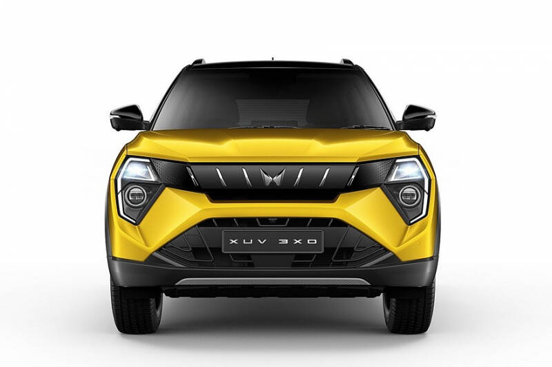 Бюджетный кроссовер Mahindra на базе SsangYong Tivoli пережил радикальный рестайлинг