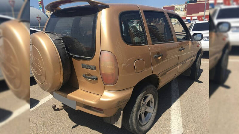 В деревню, в глушь, в Саратов: гид по покупке Chevrolet Niva