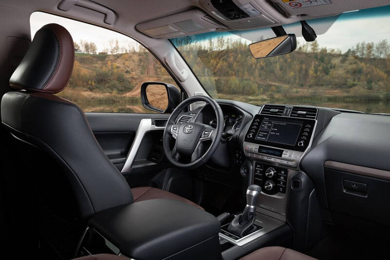 Mitsubishi Pajero Sport и компания: выбираем рамный внедорожник от 1,5 до 7 миллионов рублей