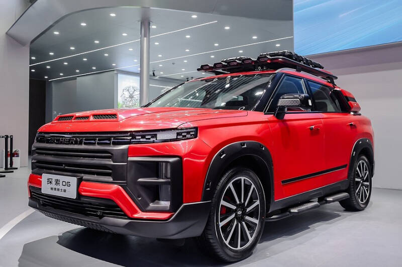 Хардкорная версия Jaecoo J7 стала серийной, уже в продаже