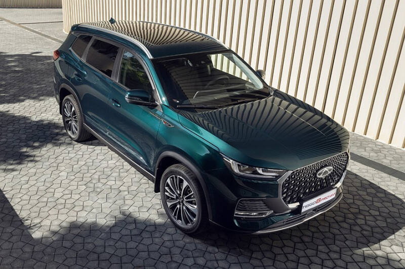 На российский рынок вышли переднеприводные версии Chery Tiggo 8 Pro Max