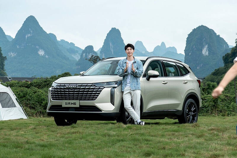 Кроссовер Haval H6 с новым дизайном готовится к старту продаж