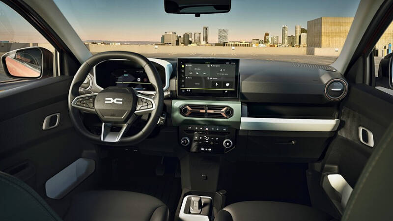 Дешевле только даром: обновлённый Dacia Spring выходит на рынок, объявлены цены