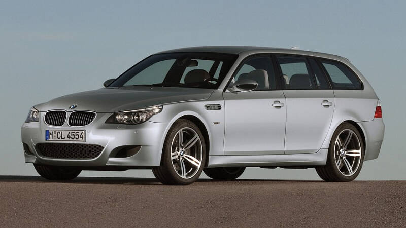 Универсал BMW M5 Touring (G91): новые изображения