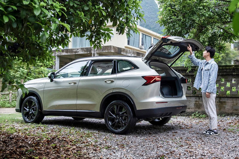 Кроссовер Haval H6 с новым дизайном готовится к старту продаж