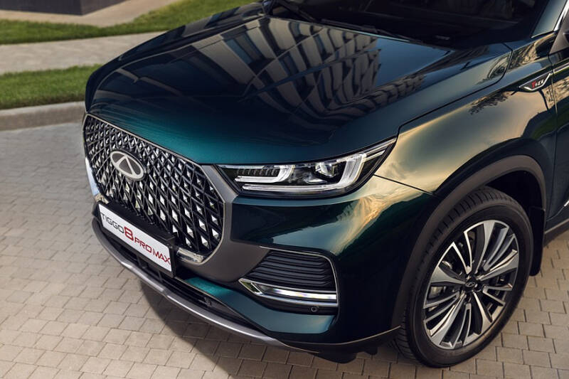 На российский рынок вышли переднеприводные версии Chery Tiggo 8 Pro Max