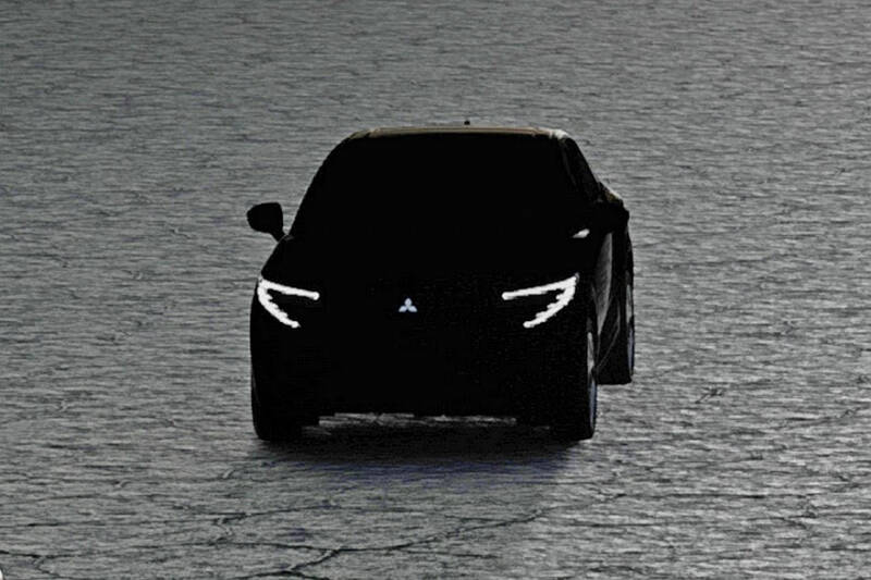 Mitsubishi засветила новинки: кроссоверы и внедорожный минивэн