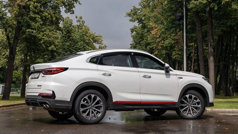 Toyota C-HR и компания: выбираем кросс-купе от 3 до 5 миллионов рублей