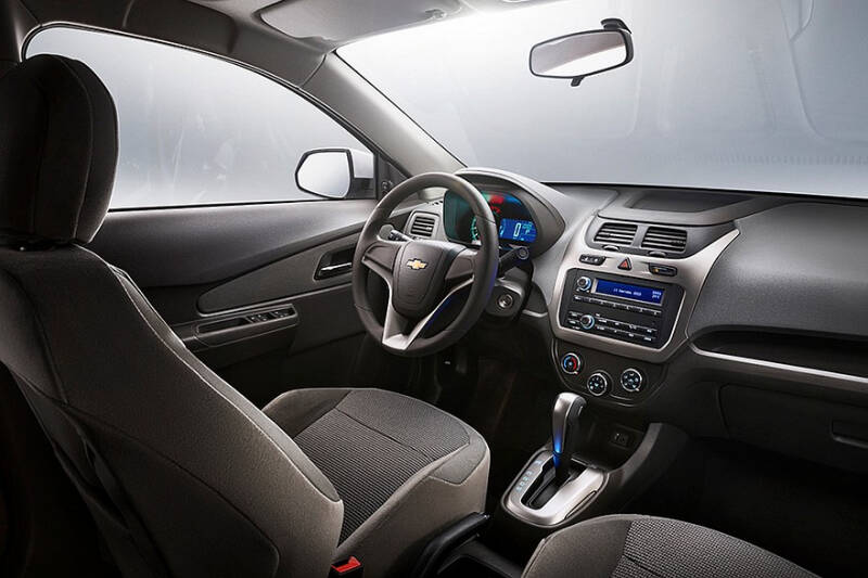 UzAuto анонсировала рестайлинг Chevrolet Cobalt и зафиксировала ажиотаж на уходящий Lacetti