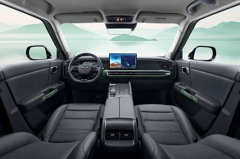 Новый BAIC Beijing BJ30 поступил в продажу и оказался дешевле конкурентов