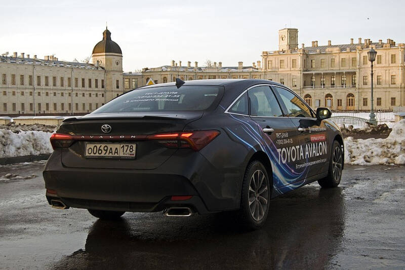Audi A6 и компания: выбираем седан Е-класса от 3 до 13 миллионов рублей