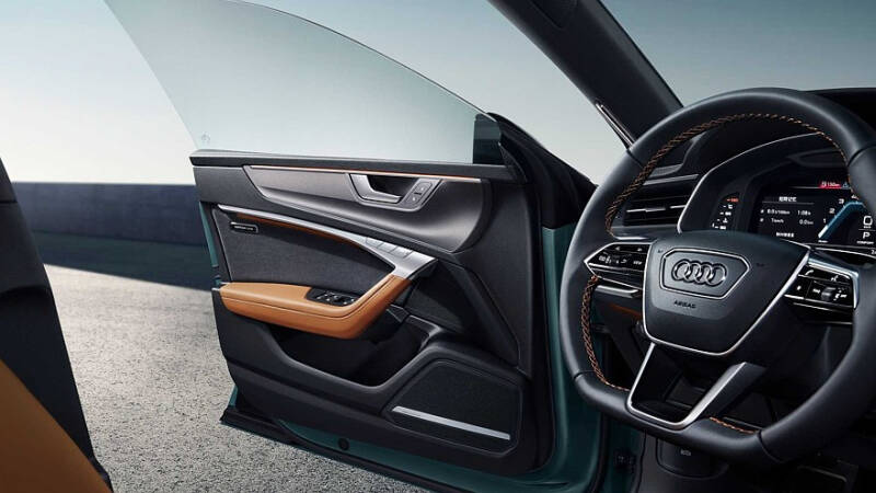 Audi A6 и компания: выбираем седан Е-класса от 3 до 13 миллионов рублей