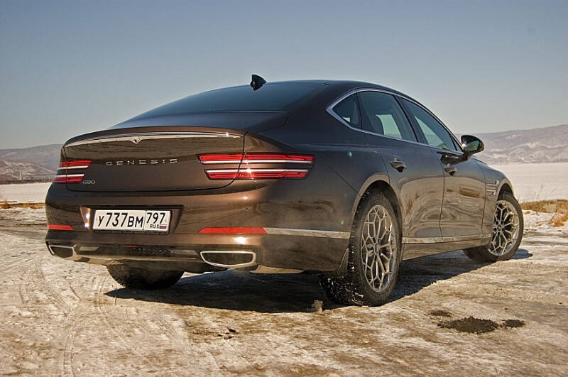Audi A6 и компания: выбираем седан Е-класса от 3 до 13 миллионов рублей