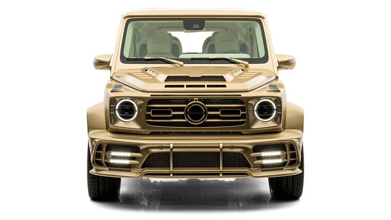 Золотой кирпич: уникальный удлинённый «гелик» от Mansory с 900-сильным V8