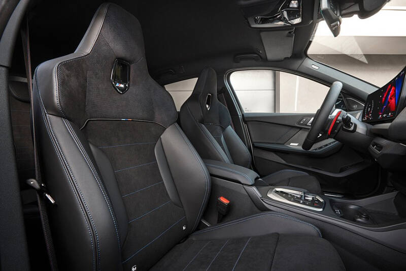Рестайлинговый BMW 1 Series объявлен новым поколением: без механики и буквы i