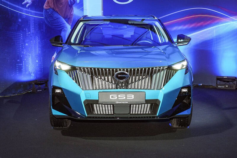 Полигональный арт-объект: первое знакомство с GAC GS3