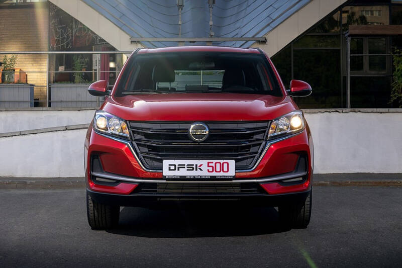 Кроссовер DFSK 500 в РФ: бензиновый собрат Evolute i-Joy может стать самым дешёвым в гамме