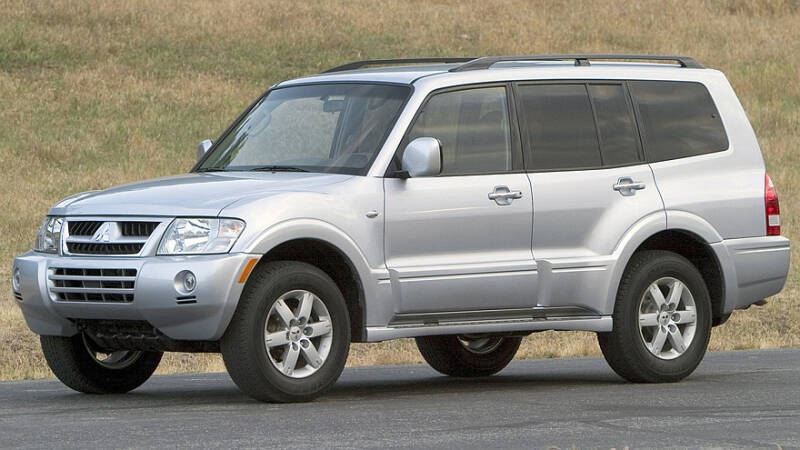 Mitsubishi может вернуть в модельный ряд Lancer и Pajero