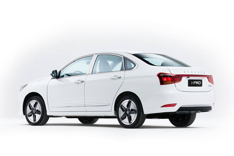 Toyota bZ4X и компания: 10 самых дешевых электромобилей российского рынка