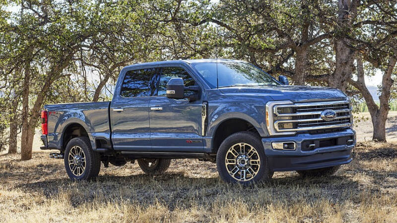 GM и Ford вместо электромобилей планируют выпускать больше пикапов с ДВС для США