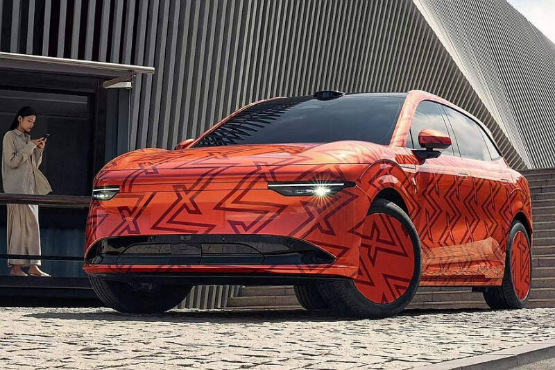 Новый кроссовер Zeekr от Geely показался на фото