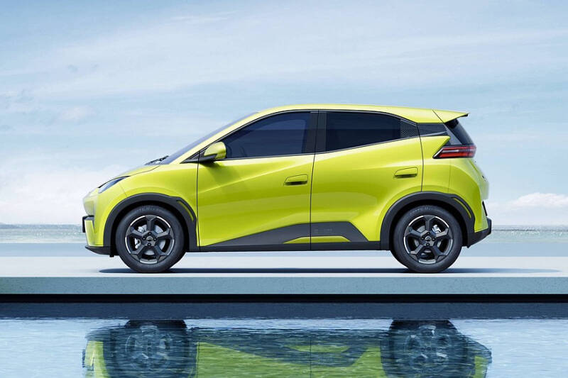 Toyota bZ4X и компания: 10 самых дешевых электромобилей российского рынка