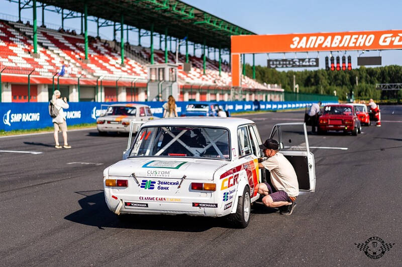 На пороге экватора сезона Classic Touring