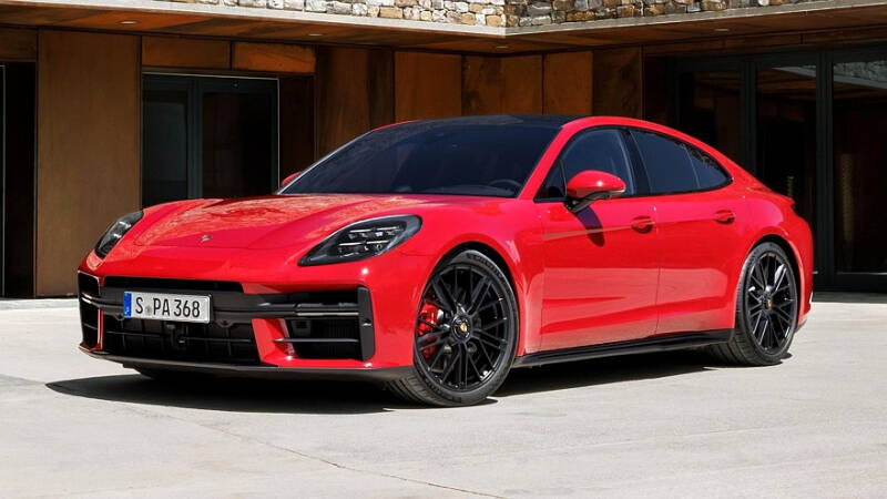 Porsche пессимизирует электромобильные планы: бензиновому Cayenne продлили жизнь