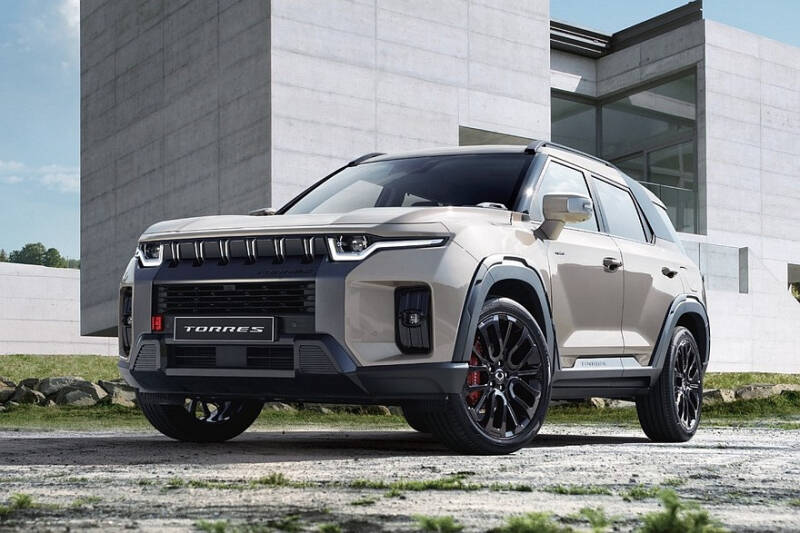 Линейку бывшего SsangYong пополнил «купеобразный» кроссовер Actyon: официальные фото