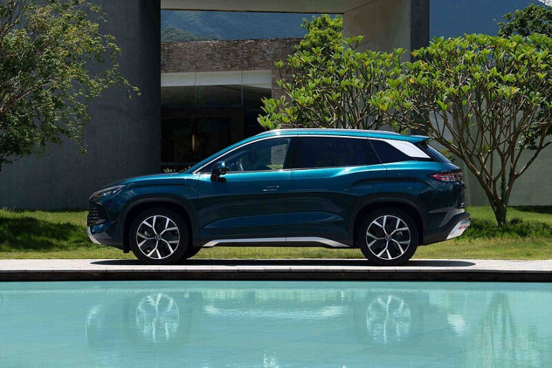 BYD Song L DM-i: соперник VW Tiguan с более интересной начинкой и привлекательной ценой