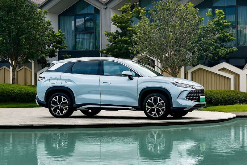 BYD Song L DM-i: соперник VW Tiguan с более интересной начинкой и привлекательной ценой