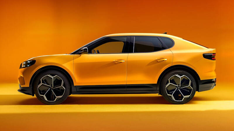 Возрождение Ford Capri: теперь кросс-купе, ставшее ближайшим родственником Volkswagen ID.5