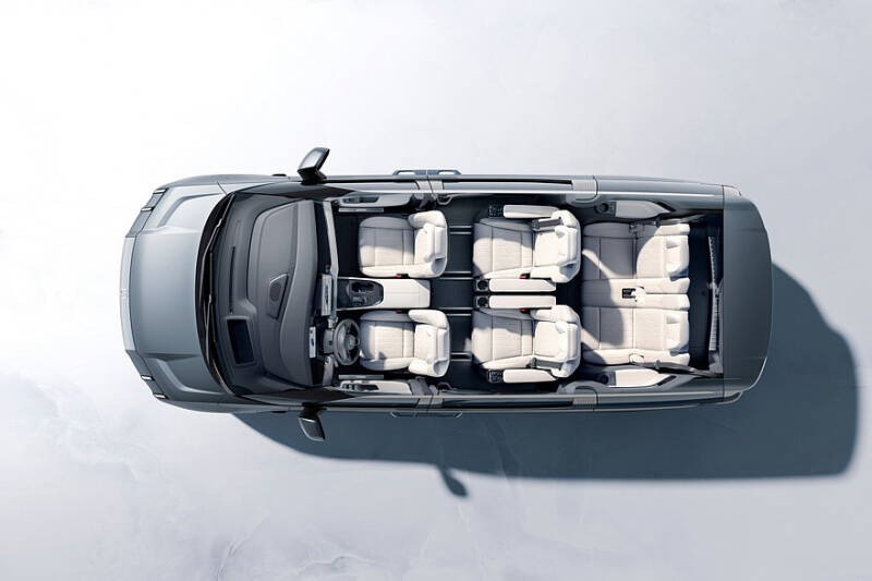 Geely обновила минивэн Zeekr 009: теперь и «дешёвые» версии