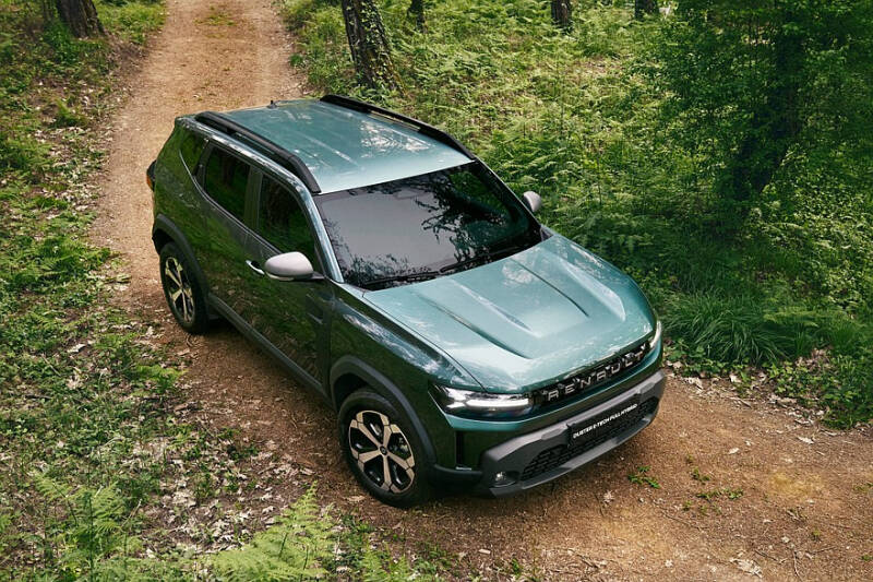 Renault Duster нового поколения: продажи начались