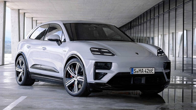Porsche пессимизирует электромобильные планы: бензиновому Cayenne продлили жизнь