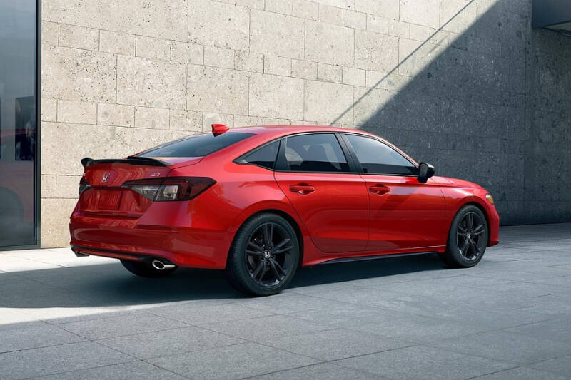Седан Honda Civic Si сохранил механику после рестайлинга и «не позеленел»