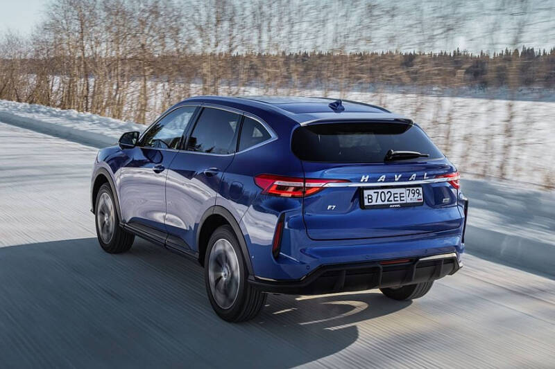 Рассекречен новый Haval F7 для России: увеличенные габариты, два мотора и полный привод
