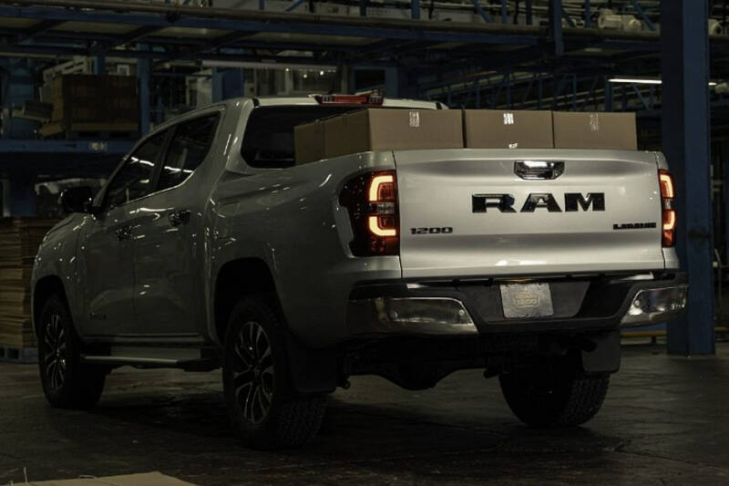 Теперь официально: представлен новый Ram 1200, брат пикапов Changan, Peugeot и Fiat