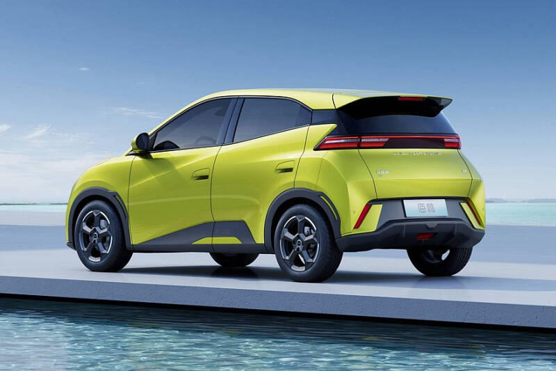 Toyota bZ4X и компания: 10 самых дешевых электромобилей российского рынка