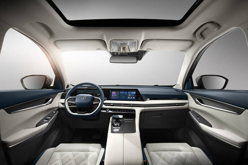 Для РФ анонсирован рестайлинговый Changan CS75 Plus, который в Китае скоро сменит поколение