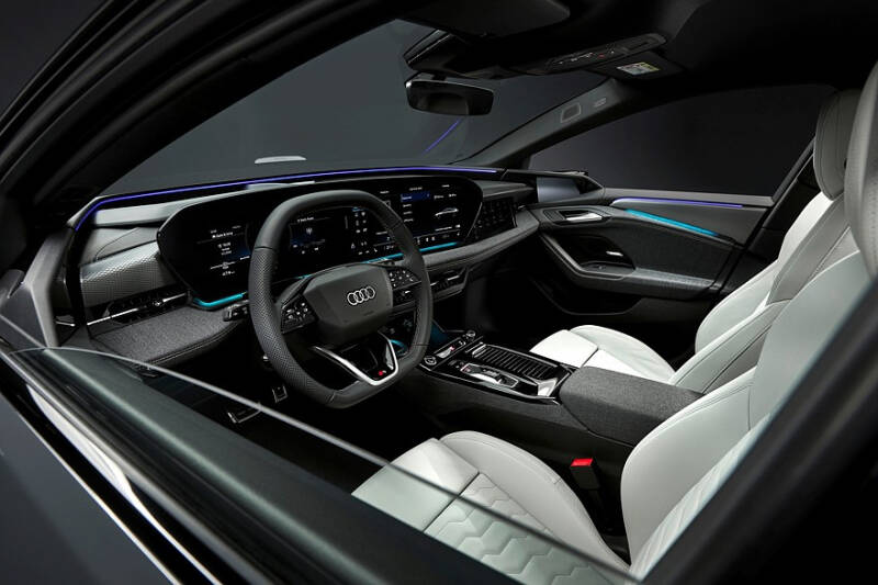 Audi A6 e-tron дебютировал в кузовах лифтбек и универсал, есть спортверсия S6