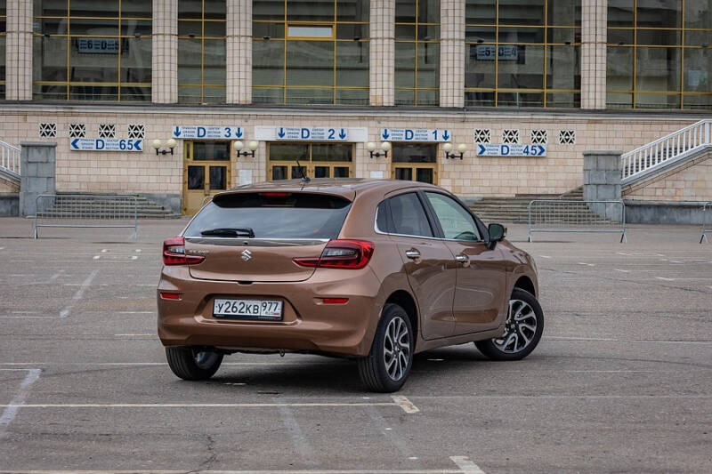 Японец с индийским акцентом: тест-драйв Suzuki Baleno